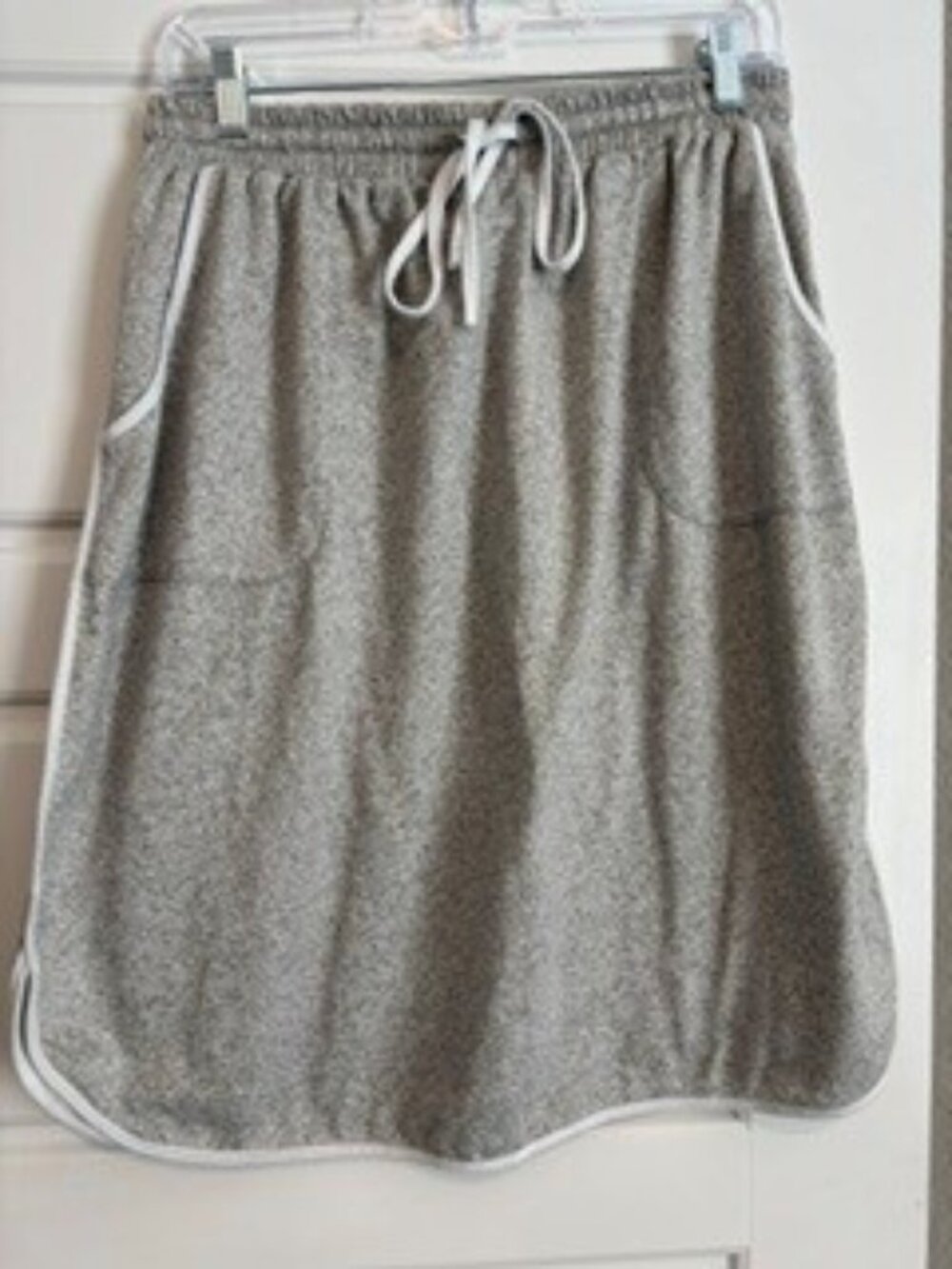 LuLaRoe Gray Drawstring Skirt Size Large